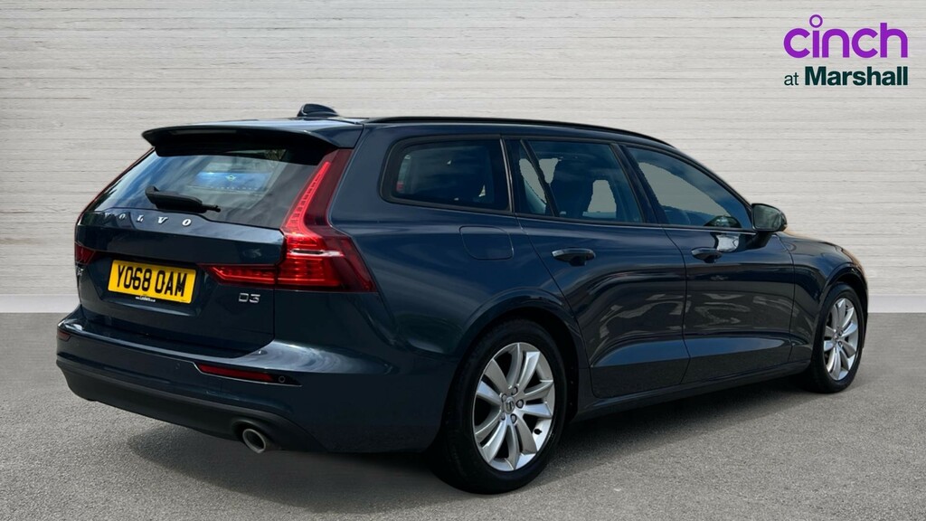 Volvo V60 V60 2.0 D3 Momentum Blue #3
