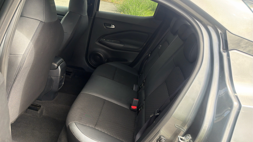 Nissan Juke Tekna Red #21