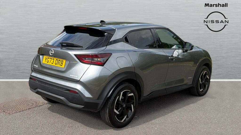 Nissan Juke Tekna Red #11