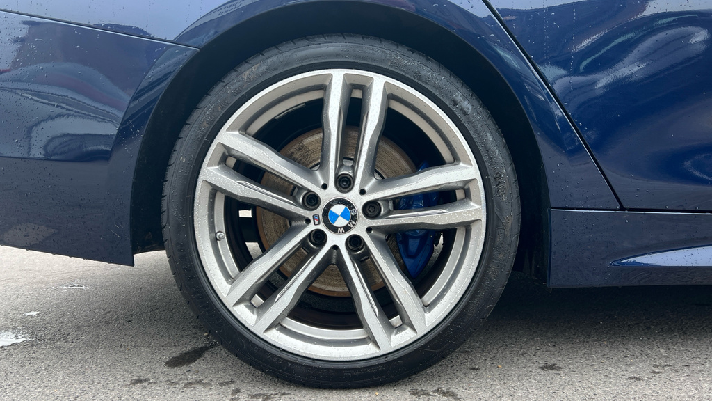 BMW 4 Series Blue #19