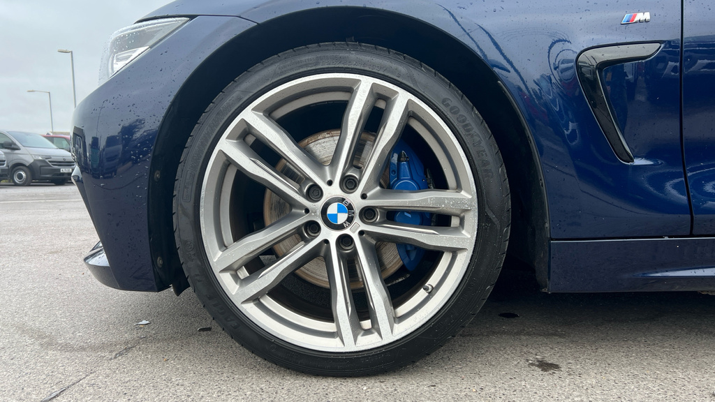 BMW 4 Series Blue #17