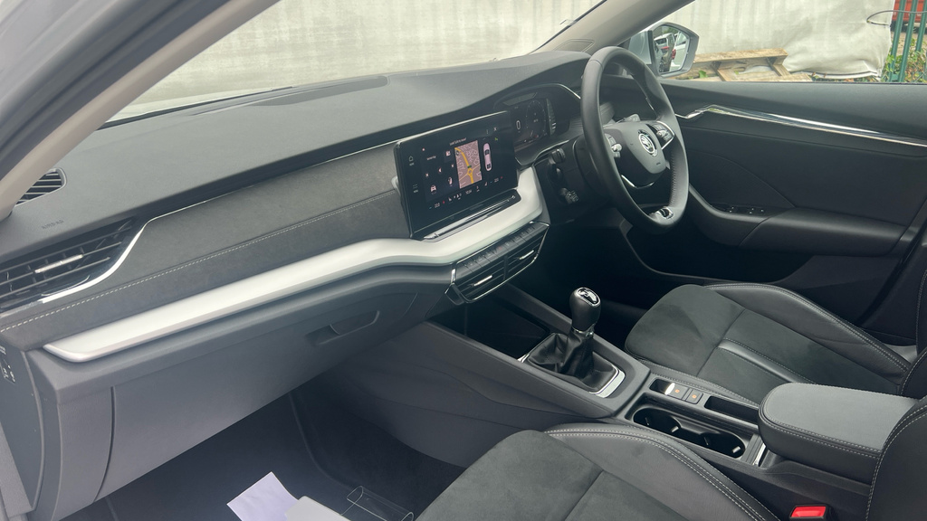 Skoda Octavia Octavia 1.5 Tsi Se L KY24XXW Silver #2
