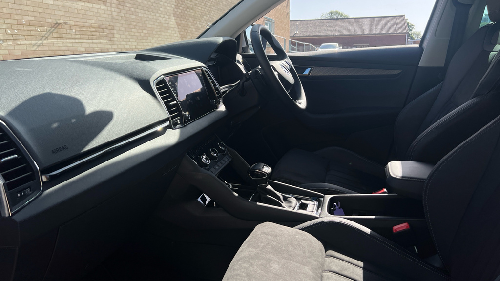 Skoda Karoq Karoq 1.5 Tsi Se L Dsg EF74LXK Silver #2