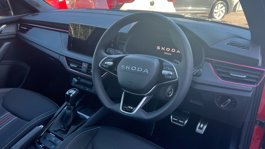 Skoda Kamiq Kamiq 1.5 Tsi Monte Carlo Edition Dsg Red #6