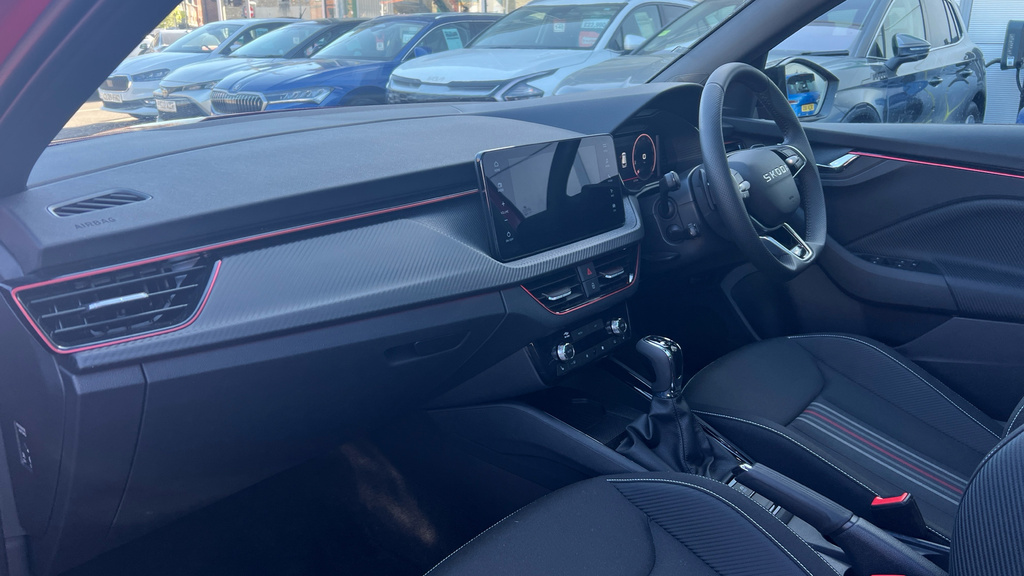 Skoda Kamiq Kamiq 1.5 Tsi Monte Carlo Edition Dsg Red #2