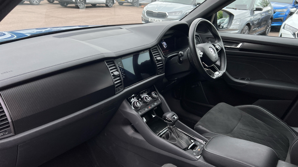 Skoda Kodiaq Kodiaq 1.5 Tsi Sport Line Dsg 7 Seat HF24YRT Blue #2