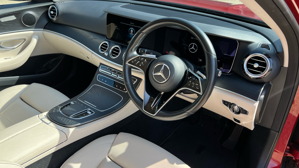 Mercedes-Benz E Class E Class E300de Amg Line Premium 9G-tronic DY23ODP Red #3