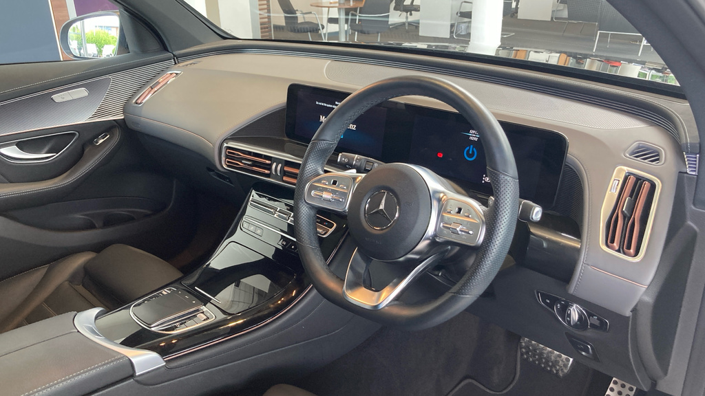 Mercedes-Benz EQC Eqc 400 300Kw Amg Line Premium 80Kwh KM73OLO Black #3