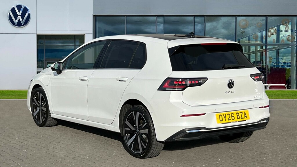 Volkswagen Golf Golf Hatch Style 1.5 Tsi Ehybrid 204 Ps 6-Speed Ds OY26BZA Black #3