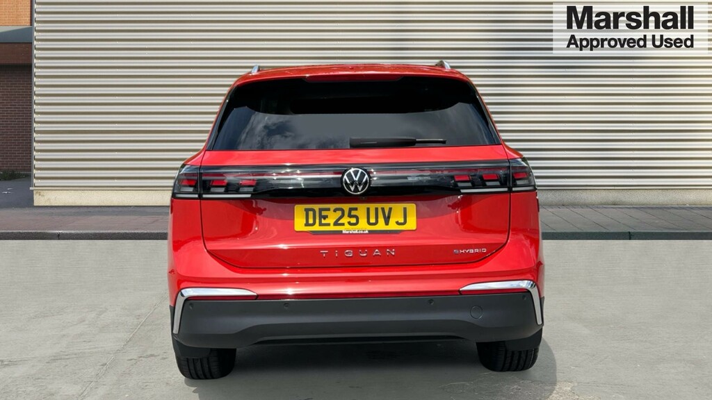 Volkswagen Tiguan Tiguan 1.5 Tsi Ehybrid Elegance Dsg DE25UVJ Red #4