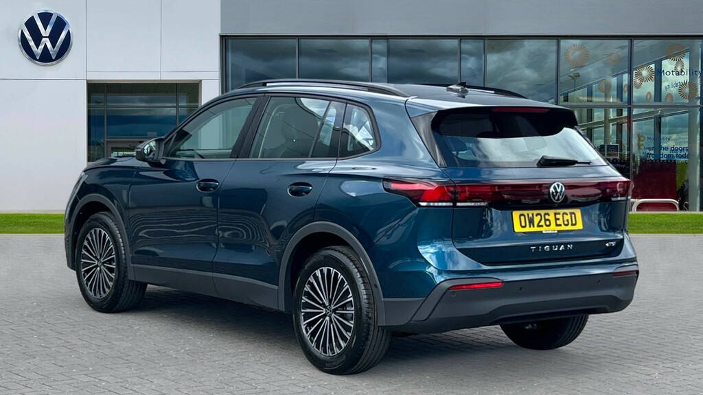 Volkswagen Tiguan Tiguan Life 1.5 Etsi 130 Ps 7-Speed Dsg Blue #3