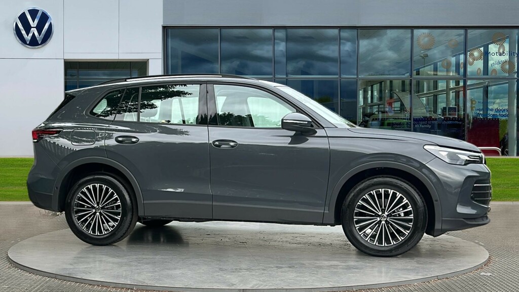 Volkswagen Tiguan Tiguan Life 1.5 Etsi 130Ps 7-Speed Dsg KW26XTG Grey #4