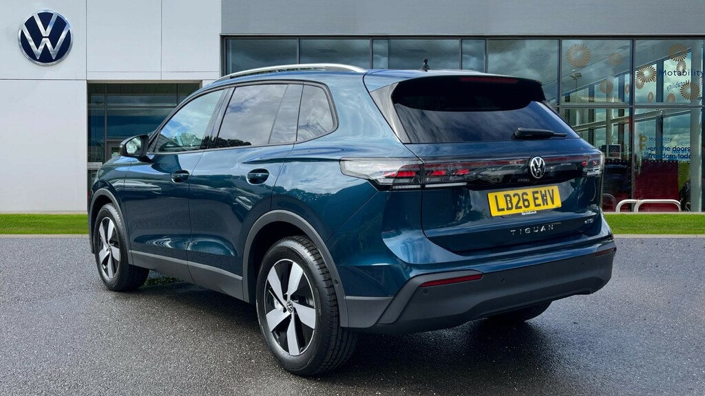 Volkswagen Tiguan Tiguan Match 1.5 Etsi 150 Ps 7-Speed Dsg LB26EWV Blue #3