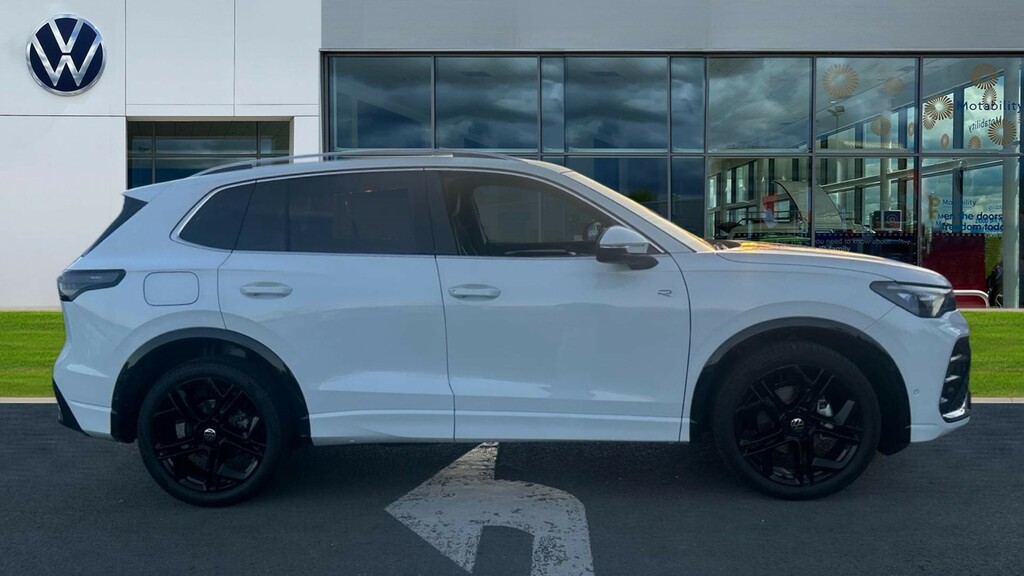 Volkswagen Tiguan Volkswagen Tiguan Estate 1.5 Etsi 150 R-line D LN26WHV White #4