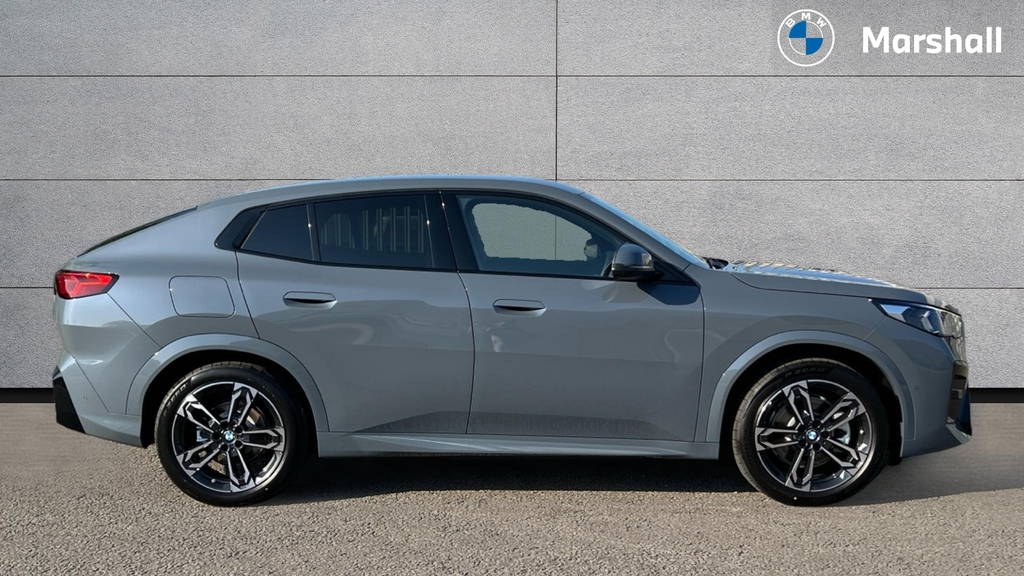 BMW iX2 Bmw Ix2 Hatchback 230Kw Xdrive30 M Sport #3
