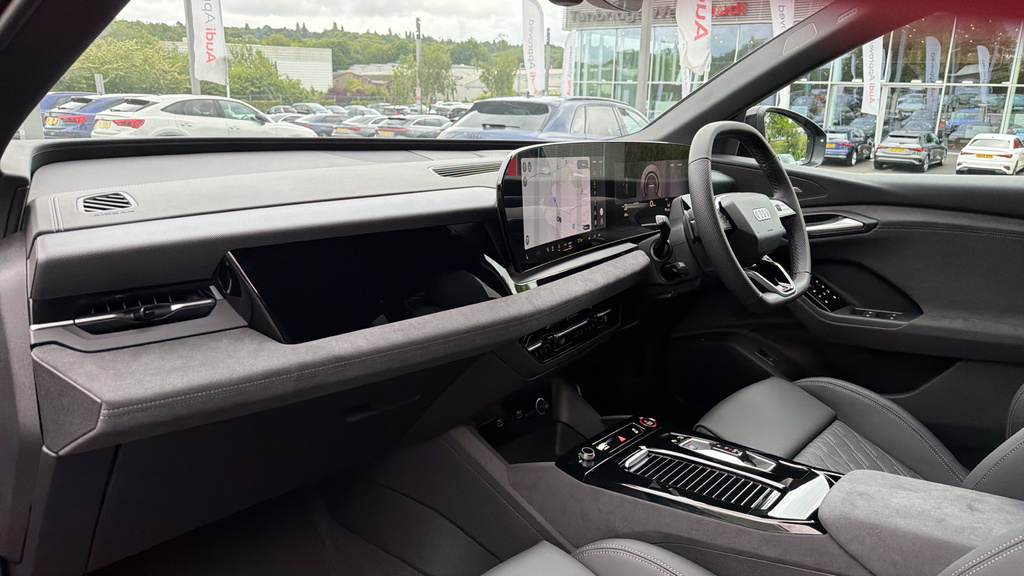 Audi SQ6 E-Tron Audi Sq6 Suv Black Edition E-tron 360,00 Kw Black #2