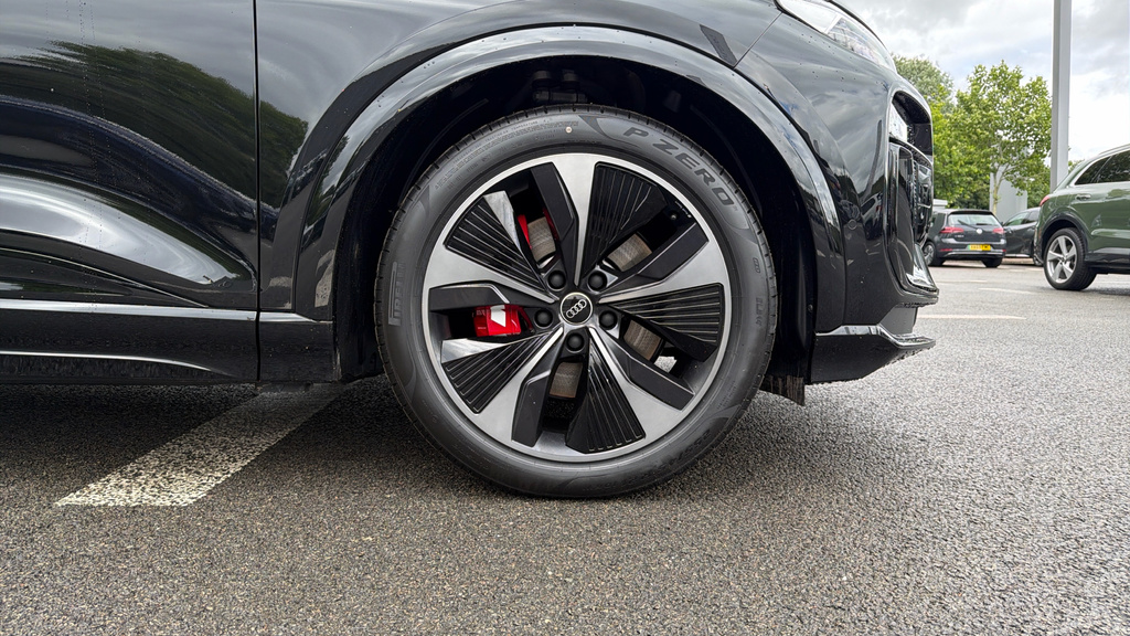 Audi SQ6 E-Tron Audi Sq6 Suv Black Edition E-tron 360,00 Kw Black #5