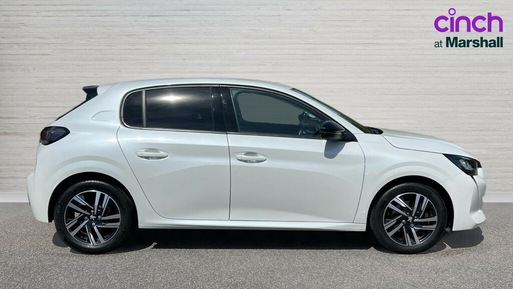 Peugeot 208 208 1.2 Puretech 100 Allure Premium YP22FXM White #2