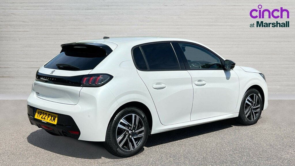 Peugeot 208 208 1.2 Puretech 100 Allure Premium YP22FXM White #3
