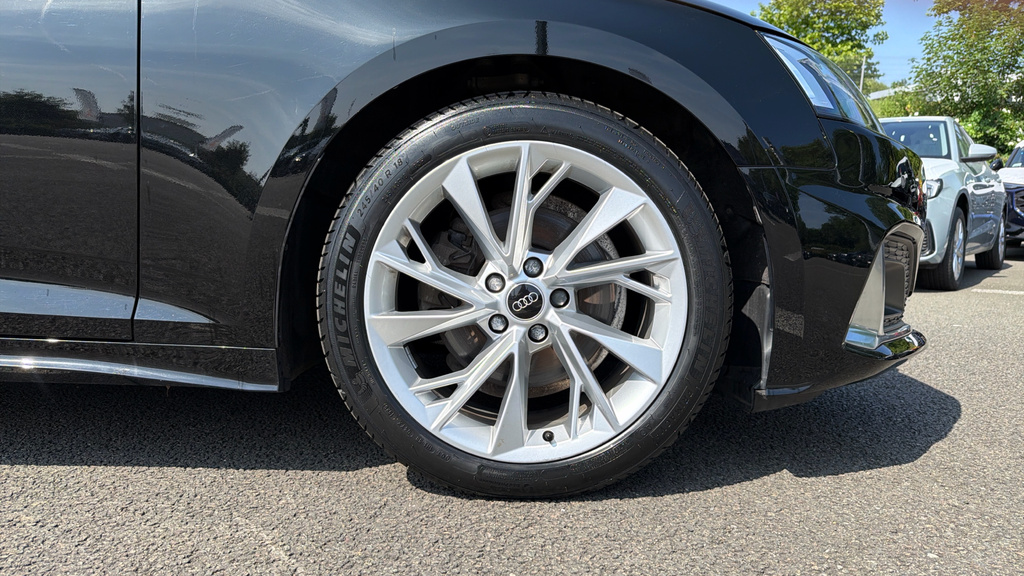Audi A5 A5 35 Tfsi Sport S Tronic LM24XVB Black #5