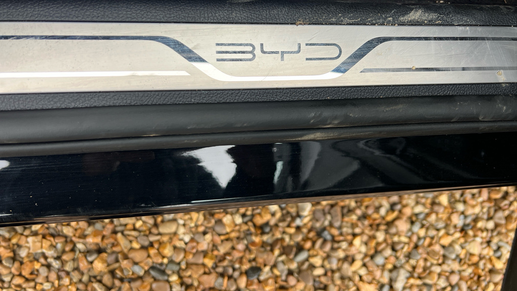 Byd Seal U 1.5L Boost White #23