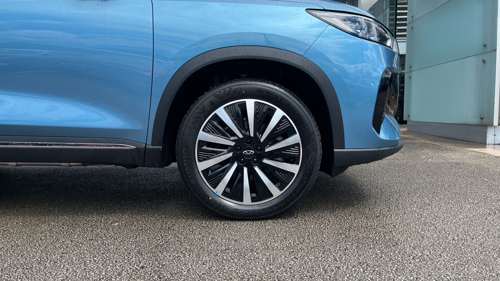 Chery Tiggo 8 1.5T Phev Summit Dht Black #17