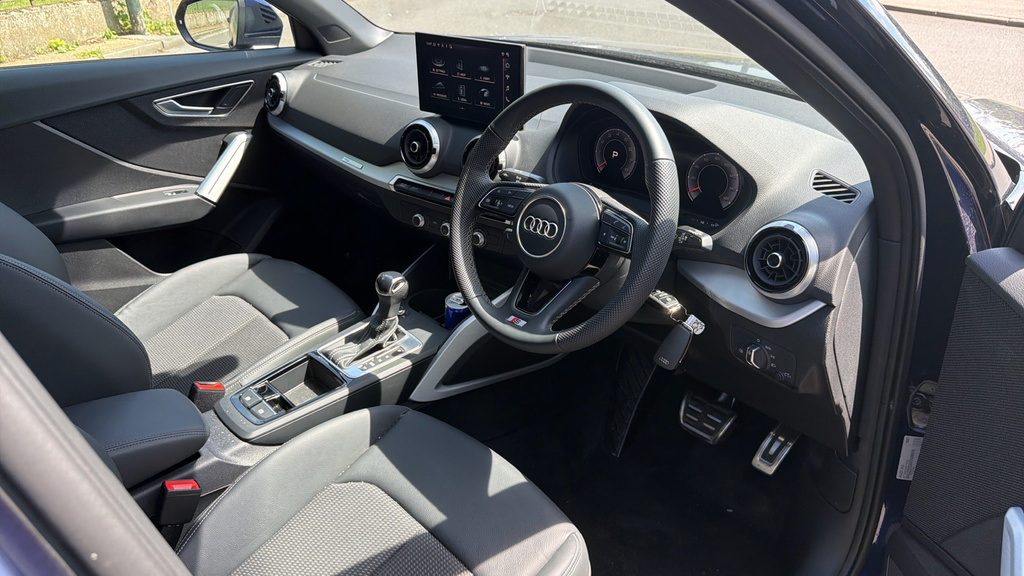 Audi Q2 Q2 35 Tfsi S Line S Tronic DK75WVY Blue #6