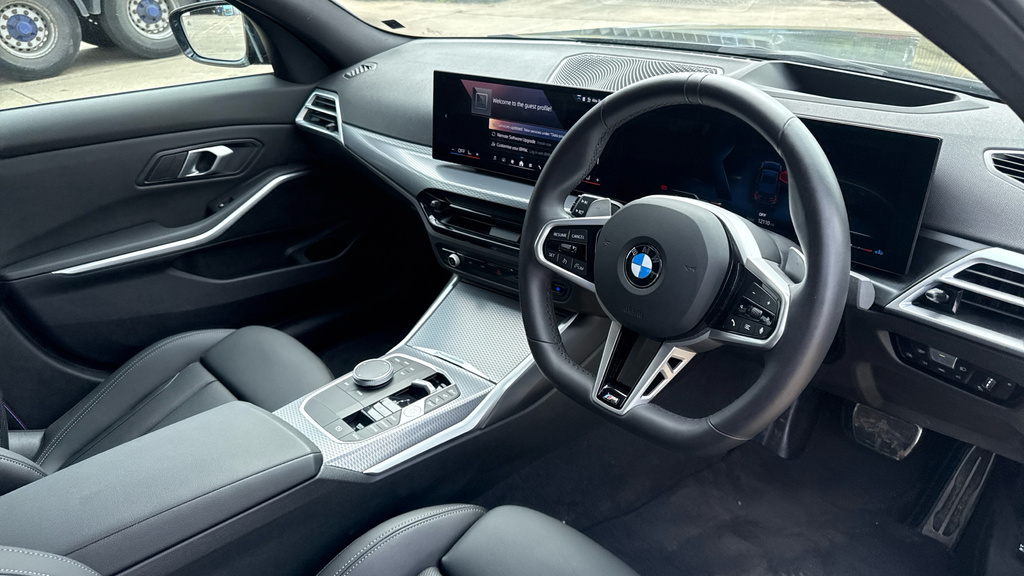 BMW 3 Series 3 Series 320I M Sport Step YH75BYT Black #6