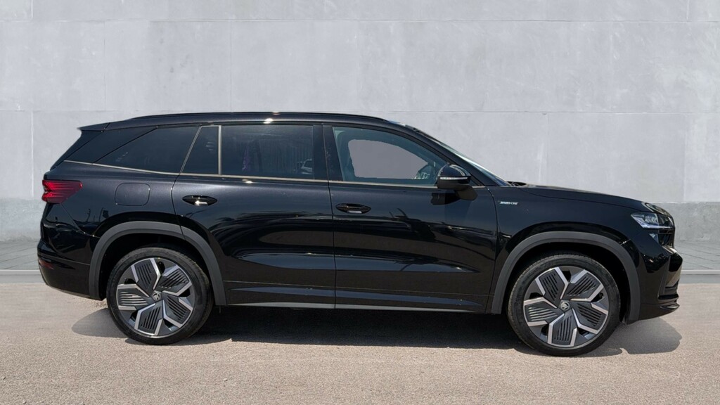 Skoda Kodiaq Kodiaq 1.5 Tsi Iv 204 Sportline Dsg KR75WZG Black #4