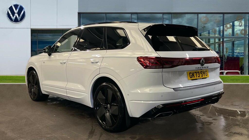 Volkswagen Touareg Touareg 3.0 V6 Tdi 4Motion 286 Black Edition T GK73SYG White #3