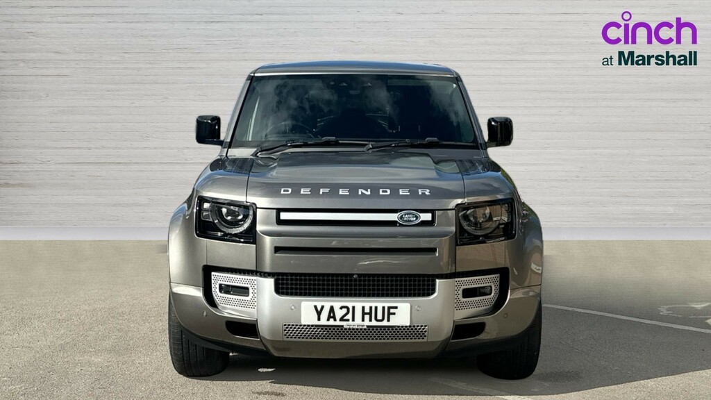 Land Rover Defender 110 X-dynamic S Black #8