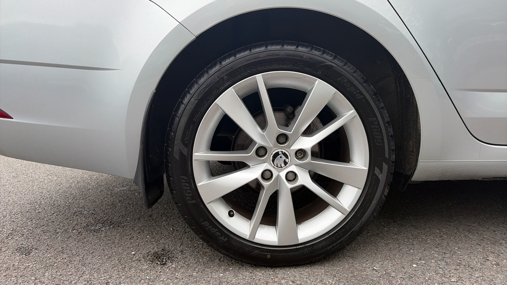 Skoda Octavia Octavia 1.4 Tsi Se L Silver #5