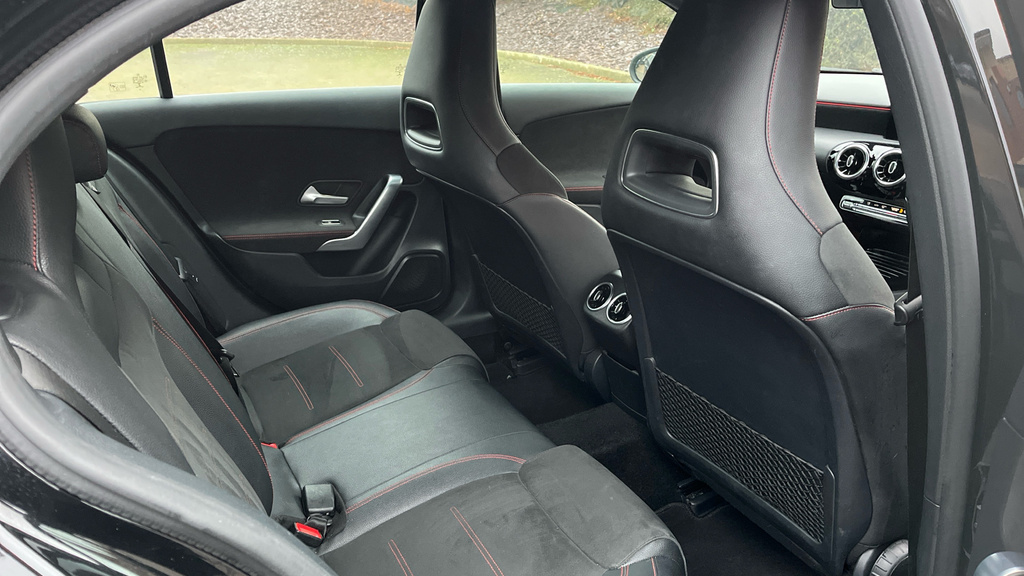 Mercedes-Benz A Class 2018 18 2.1 Black #14