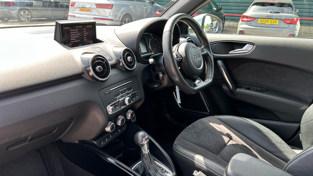 Audi A1 A1 1.4 Tfsi 125 Black Edition Nav S Tronic White #2