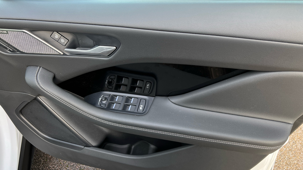 Jaguar I-Pace 294Kw Ev400 R-dynamic Hse Black 90Kwh Black #24