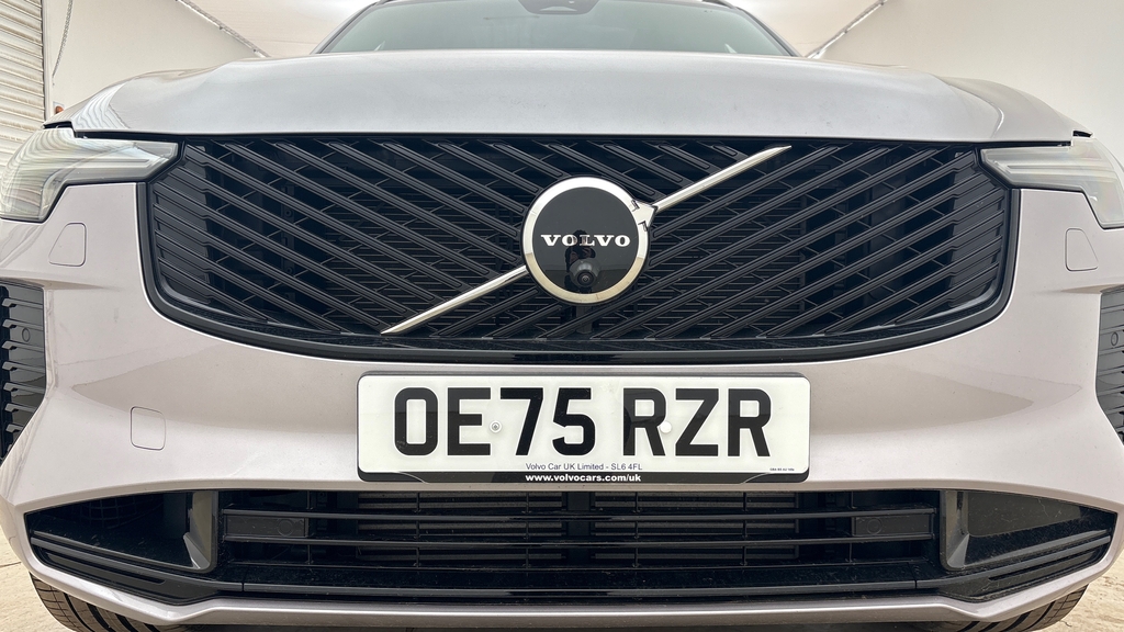Volvo XC90 Ultra Red #23