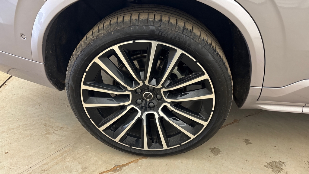 Volvo XC90 Ultra Red #15