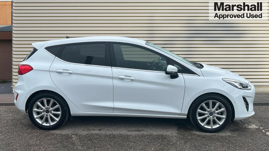 Ford Fiesta Fiesta 1.0 Ecoboost Titanium WG18EZH White #2