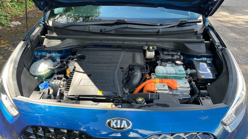 Kia Niro 1.6 Gdi 3 Dct Red #16