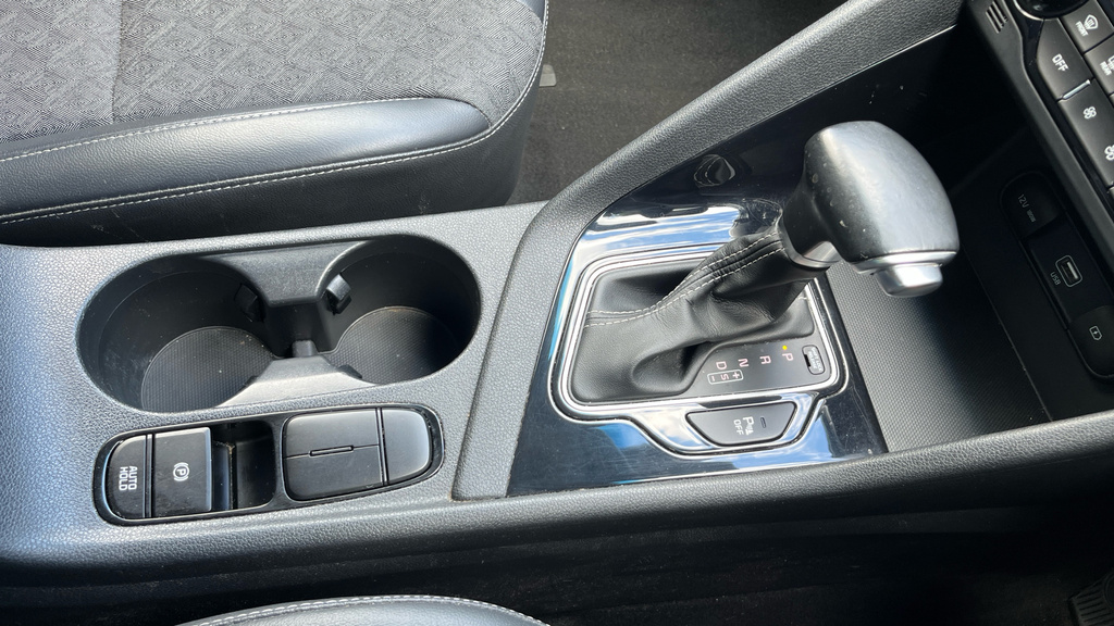 Kia Niro 1.6 Gdi 3 Dct Red #29