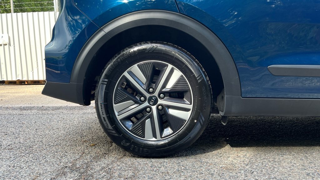 Kia Niro 1.6 Gdi 3 Dct Red #19