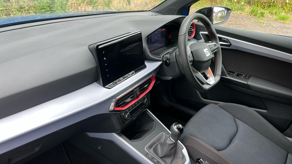 Seat Arona Arona 1.0 Tsi 110 Fr RF23JCJ Black #2