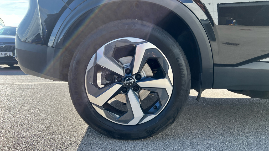 Nissan Qashqai 1.3 Dig-t Mh 158 N-connecta Xtr... #4
