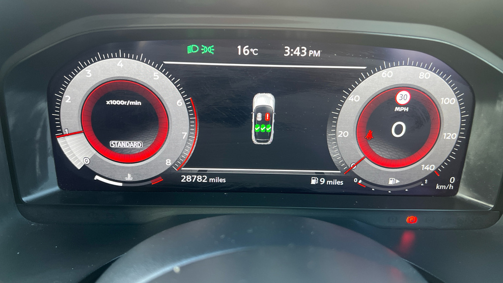 Nissan Qashqai 1.3 Dig-t Mh 158 N-connecta Xtr... #16