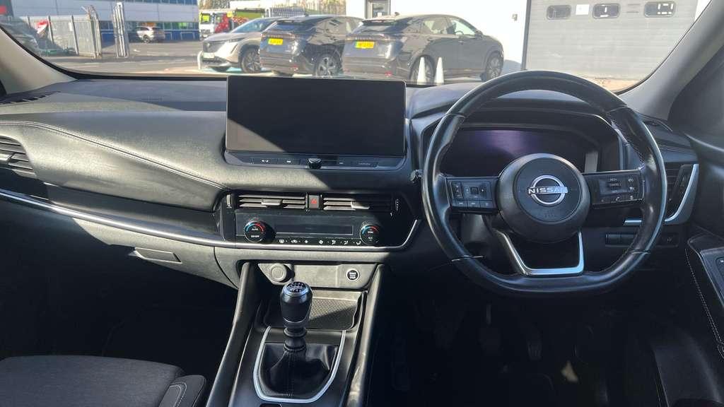 Nissan Qashqai 1.3 Dig-t Mh 158 N-connecta Xtr... #8
