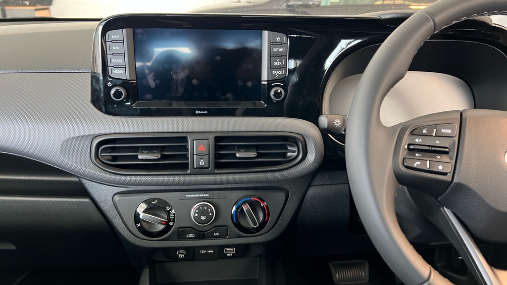 Hyundai I10 1.0 63 Advance Nav Grey #12