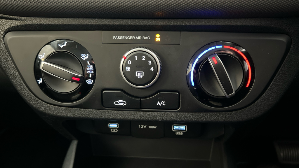 Hyundai I10 1.0 63 Advance Nav Grey #32