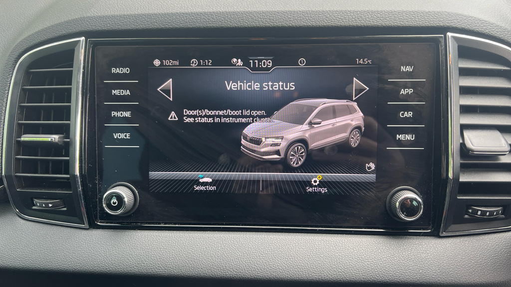 Skoda Karoq Se L Orange #23