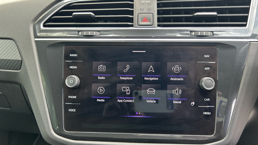 Volkswagen Tiguan Active Grey #24