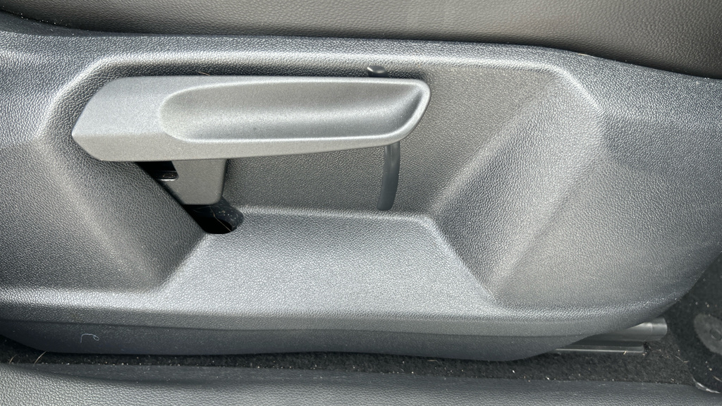 Volkswagen Tiguan Active Grey #39